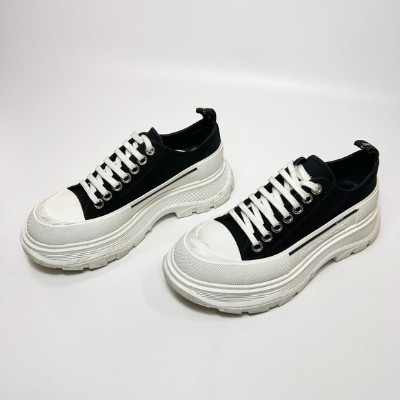 Alexander McQueen Tread Slick Sneaker - Women’s 7.5 - Picture 4 of 7